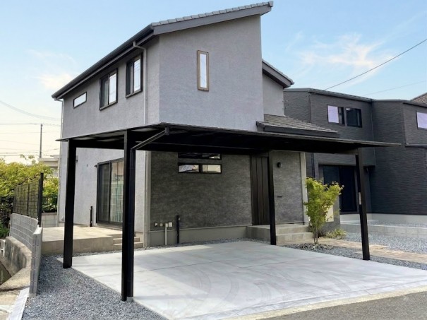 0001 加古郡播磨町の新築外構で、三協 スカイリードを設置したオープン外構事例