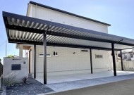 加古川市の新築外構でYKKの4台用カーポート　ジーポートpro を使用した施工例