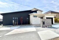 IMG_7628 加古川市の新築外構で、広い人工芝のドックランのあるお庭の施工例