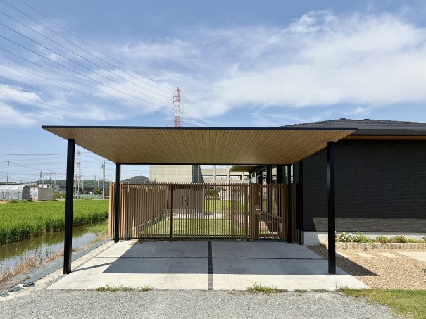 兵庫県高砂市外構リフォームYKKAPプレーンリーフ600タイプ施工例