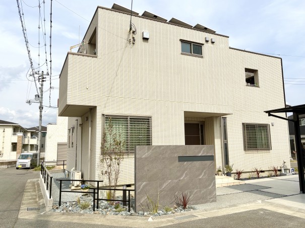 加古川市の新築外構で、開放感のあるモダン外構施工例