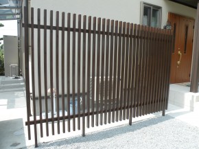 生活感を隠す目隠し 高砂市ｍ様邸 加古川市 高砂市の外構 エクステリア工事はチェリーブロッサムガーデン